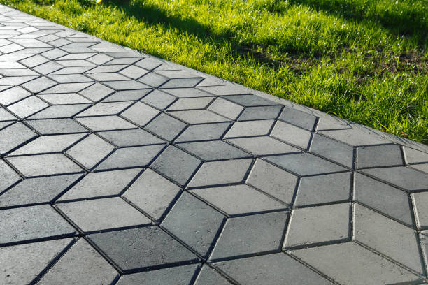 Best Driveway Pavers Near Me  in Highlandville, MO